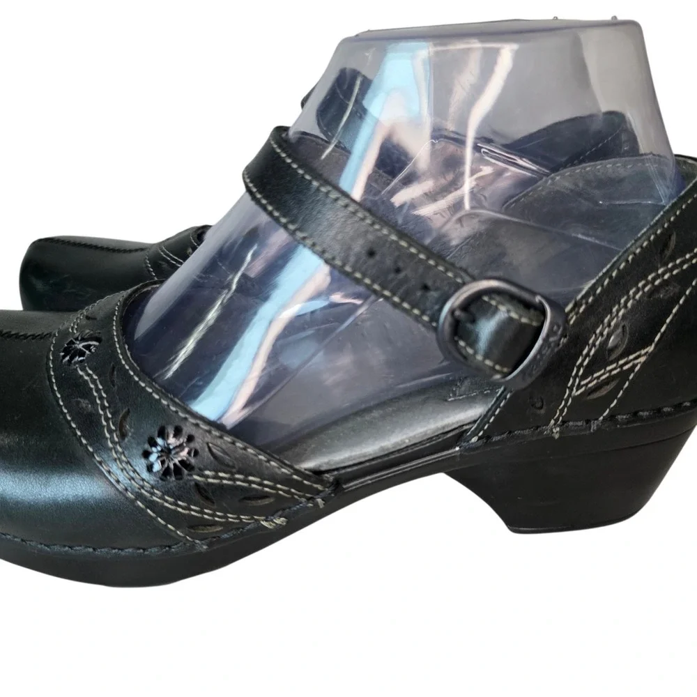 Dansko Womens EU 37 Black Leather Adjustable Strap Mary Jane Comfort Clogs